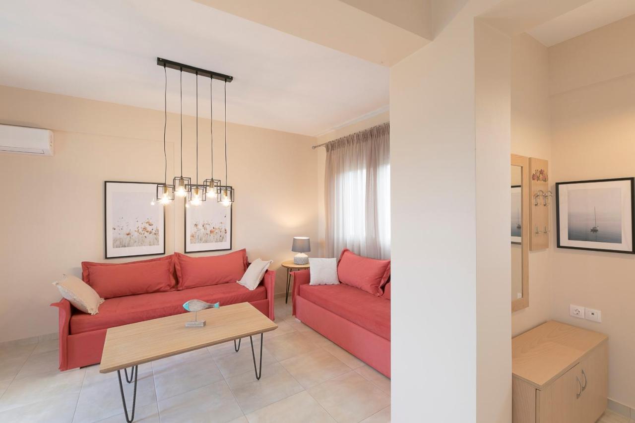 Apartment Palm Tree Maisonettes #feelslikehome *