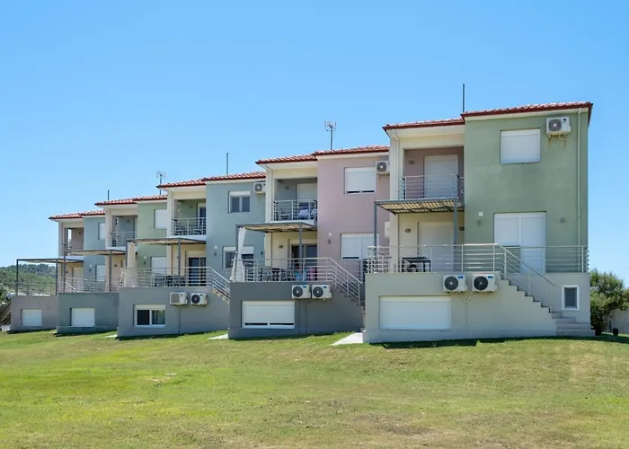 Palm Tree Maisonettes #Feelslikehome