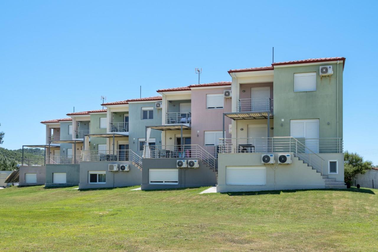Palm Tree Maisonettes #feelslikehome