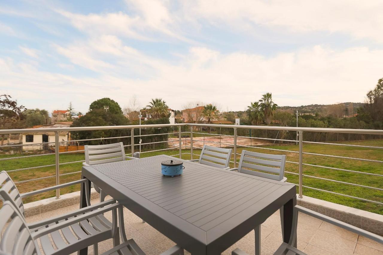 Palm Tree Maisonettes #feelslikehome Apartment
